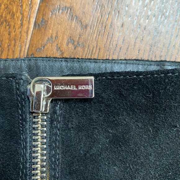 Michael Kors Suede boots with Faux snake skin platform heels - Picture 5 of 5